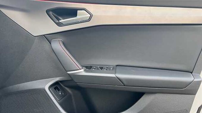 SEAT Leon 1.4 e-HYBRID (204ps) FR Sport DSG