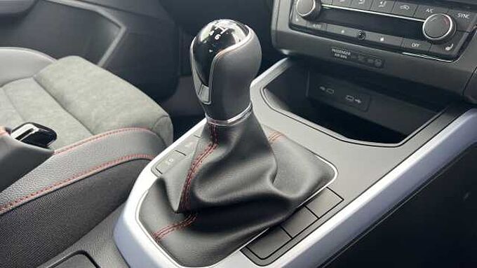 SEAT Arona 1.0 TSI 115 FR Sport 5dr